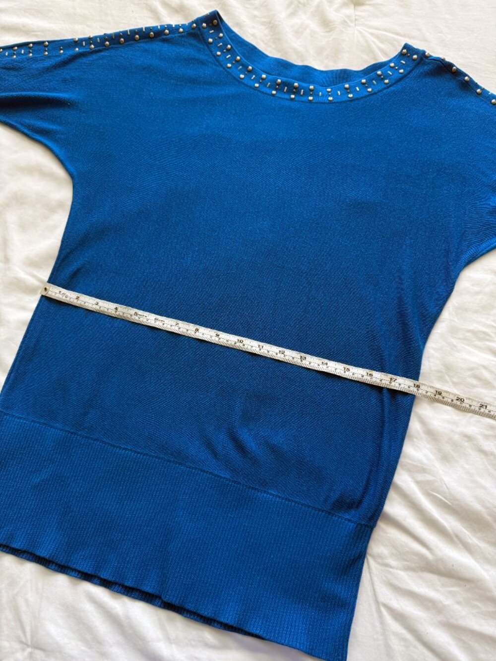 VTG Caché Royal Blue Studded Off Shoulder Dolman Sweater Y2K McBling XL - Picture 7 of 8